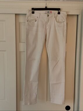CAbi 5171 White Slim Boyfriend Straight Jeans